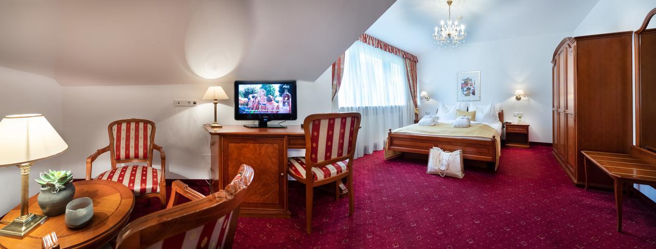 Hotel Christof Апп'яно-сулла-Страда-дель-Віно Екстер'єр фото
